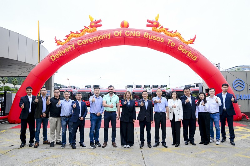 实力圈粉欧洲！金旅天然气公交批量远销塞尔维亚